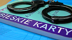 Przemoc domowa nie maleje. Mobilne centra pomocy ruszają w teren Przemoc domowa nie maleje. Mobilne centra pomocy ruszają w teren